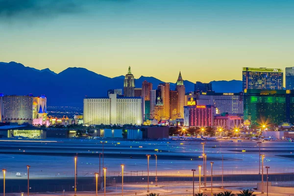 MGM Resorts Now Requiring Guests To Wear Masks At All US Properties