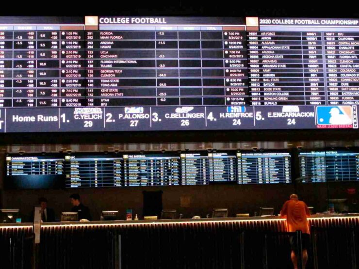 Moneyline Favorites’ Winning Run In Baseball Is Getting Ridiculous