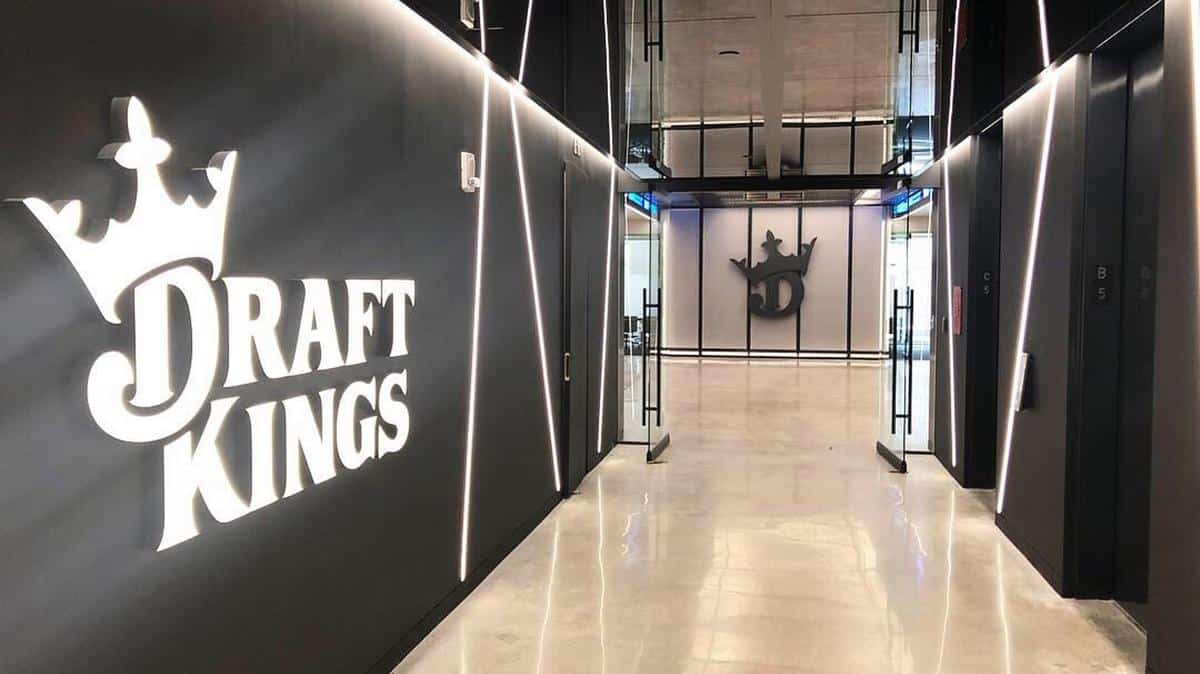 Charlotte Hornets Name DraftKings Official DFS Partner