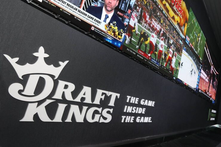 DraftKings Named Official Sportsbook and DFS Platform of the Professional Fighters League