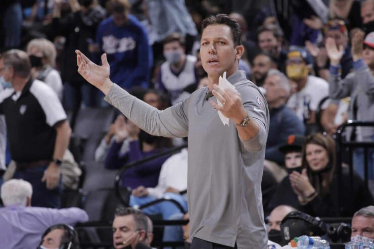 Sacramento Kings Fire Head Coach Luke Walton