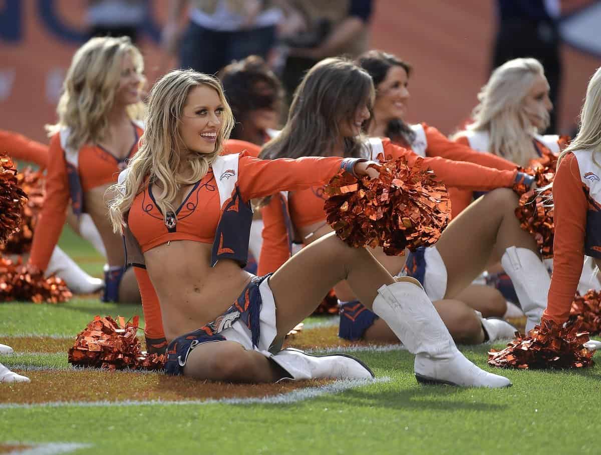 NFL Football Betting: Denver Broncos at Chicago Bears