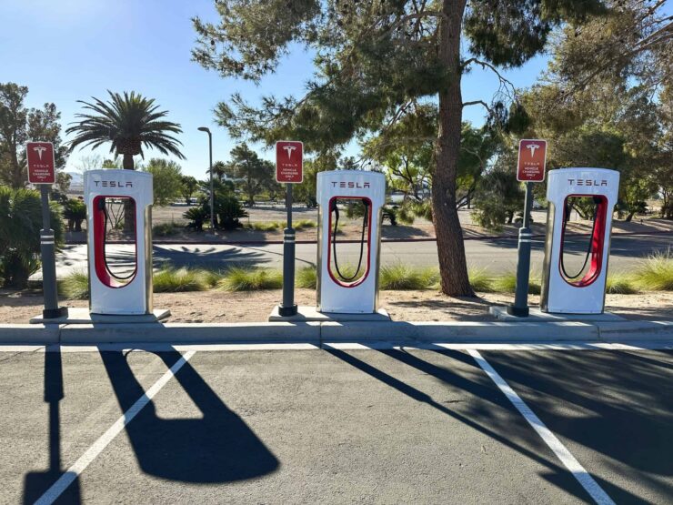 Huge Tesla Supercharger Station Now Open At M Resort Spa Casino In Las Vegas