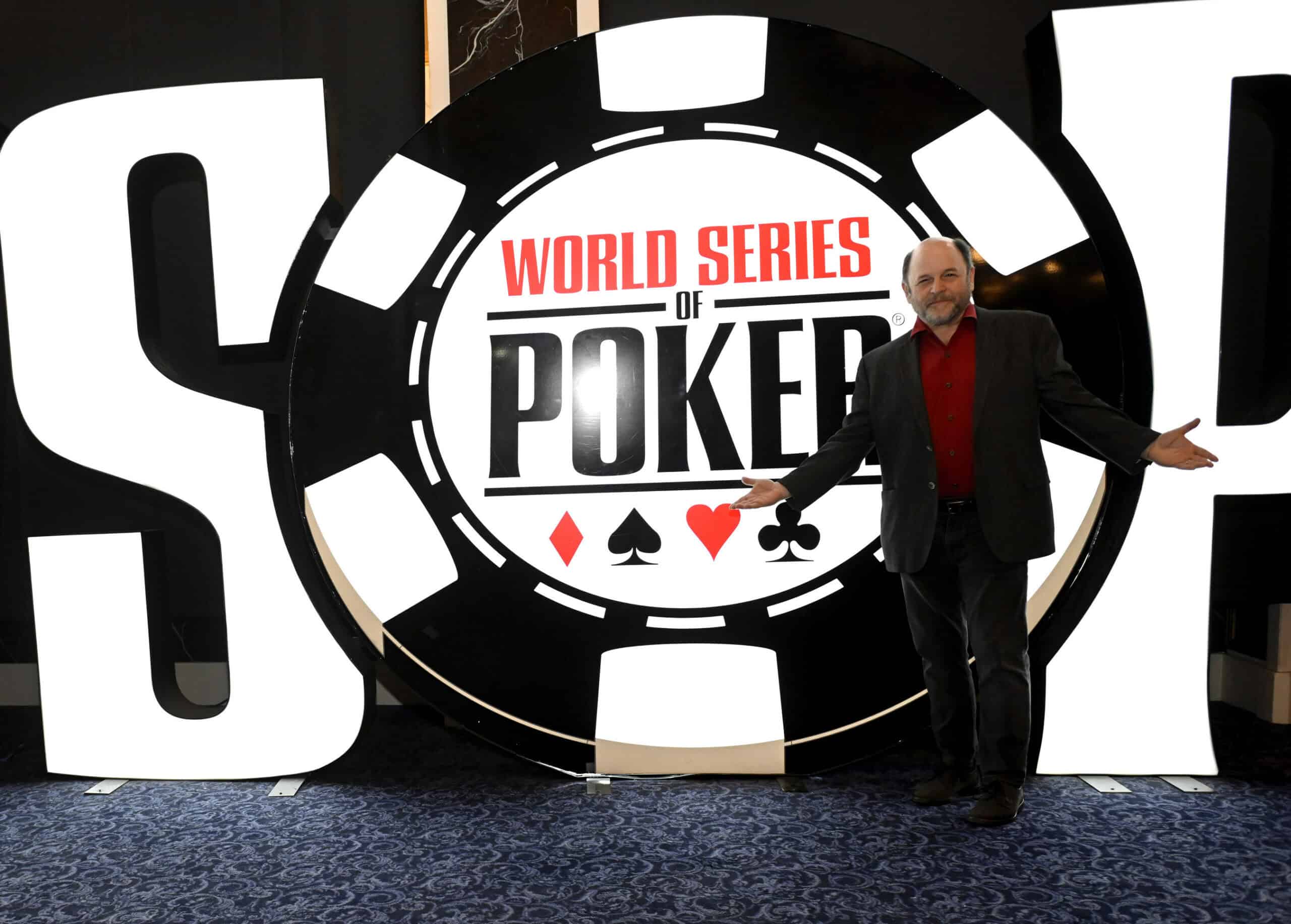 Jason Alexander Hosts Exclusive VIP Event for WSOP Free-to-Play App Players in Las Vegas