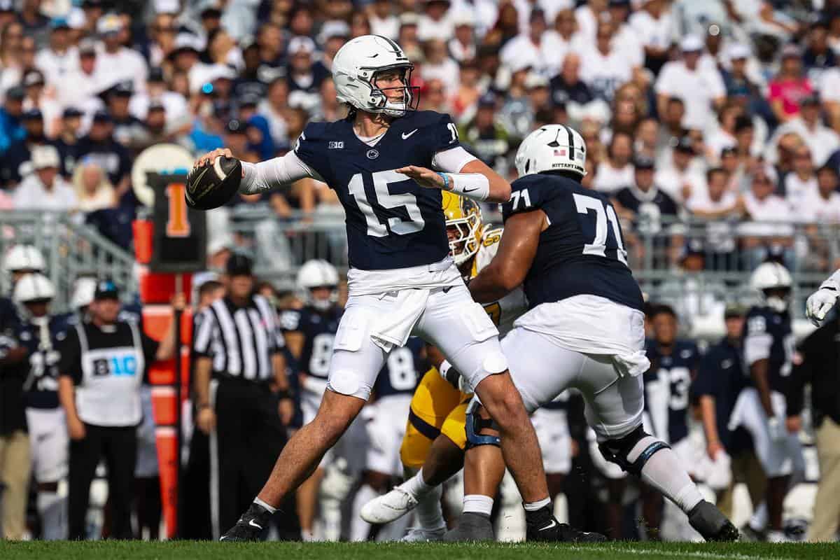 Big Ten Showdown: Wisconsin Looks to Upset No.3 Penn State