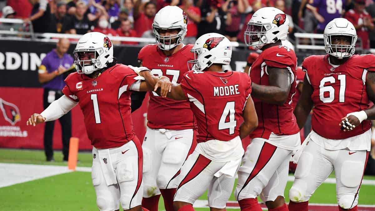Jets Take on Surprising Cardinals: Odds, Trends, Player Props