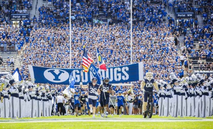 Saturday Bowl Games: Odds, Picks, Predictions