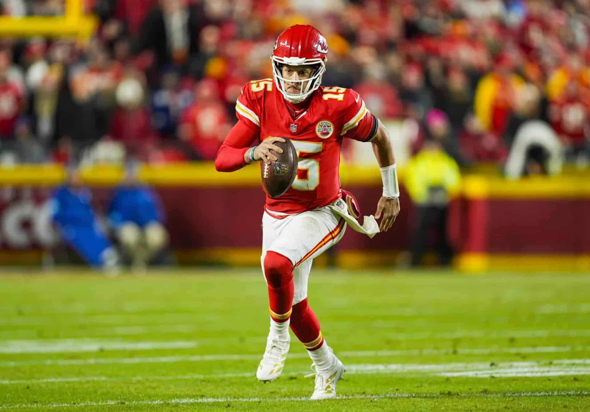 Chiefs Are Underdogs at Home vs Texans, Will Mahomes Play?